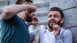 האלימות מתחממת